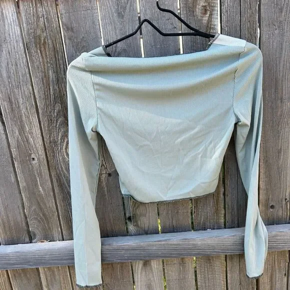 NWT SHEIN shirt fitted long sleeve crop size medium - Picture 7 of 7